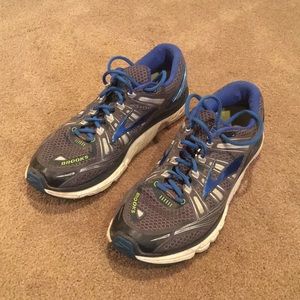 Brooks Transcend Running Shoes